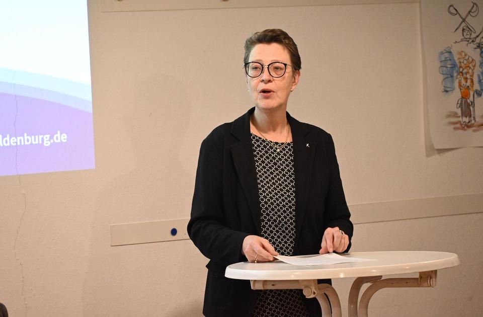Zu sehen ist die Kreispfarrerin Christiane Geerken-Thomas.
