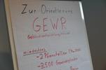 Zu sehen ist ein Plakat mit den Gebäudeentwicklungsräumen.