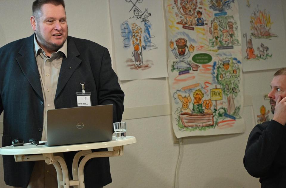 Zu sehen ist der Verwaltungsleiter Matthias Hadeler.