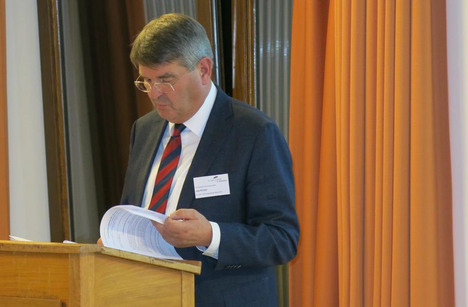 Vorsitzender der Kreissynode Rechtsanwalt Jost Richter
