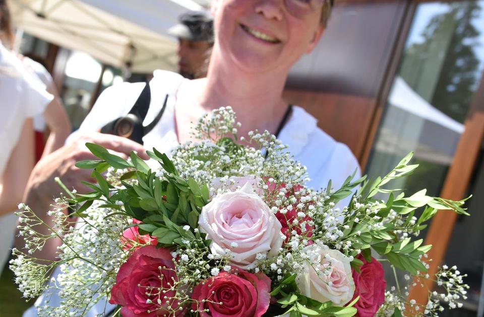 Der Blumenschmuck wurde vor Ort zurecht gemacht.