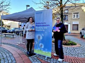 Hospizteam in der Braker Fußgängerzone