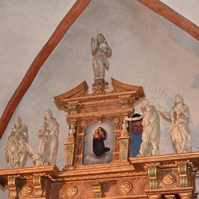 Zu sehen sind die Münstermann-Figuren auf dem Altar, an ihrem eigentlichen Platz.